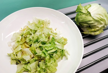 Фото шага рецепта Осенний витаминный салат 140016 шаг 2  