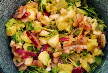 Фото шага рецепта Овощной салат с микрозеленью 173430 шаг 9  