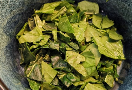 Фото шага рецепта Овощной салат с вялеными томатами 173334 шаг 1  