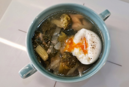 Фото шага рецепта Овощной суп с цыпленком корнишон 175910 шаг 13  