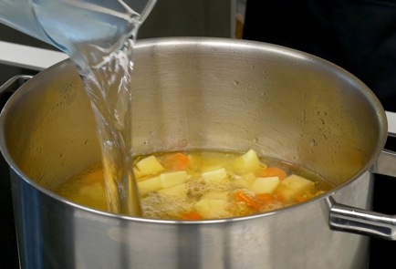 Фото шага рецепта Овощной суп 151423 шаг 8  