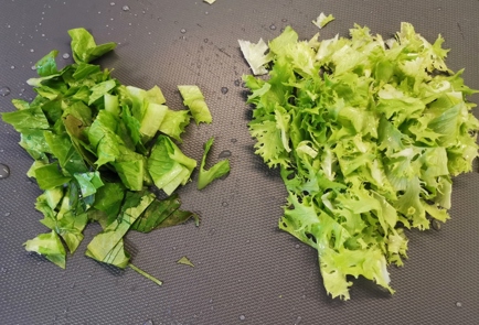Фото шага рецепта Овощной салат с песто и домашним майонезом 152235 шаг 1  
