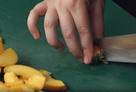 Фото шага рецепта Овсяная каша в пароварке с карамелизованными фруктами 151293 шаг 3  
