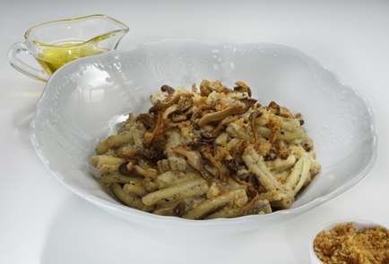 Фото шага рецепта Паста казаречче с грибами и трюфельным маслом 173379 шаг 14  
