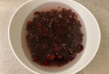 Фото шага рецепта Печенье с курагой сушеной вишней и грецкими орехами 175473 шаг 2  