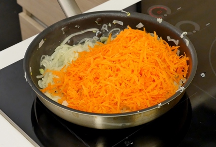 Фото шага рецепта Печеночный торт с морковью и луком 34150 шаг 10  