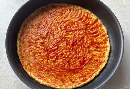 Фото шага рецепта Пицца с кабачковой основой 174239 шаг 12  