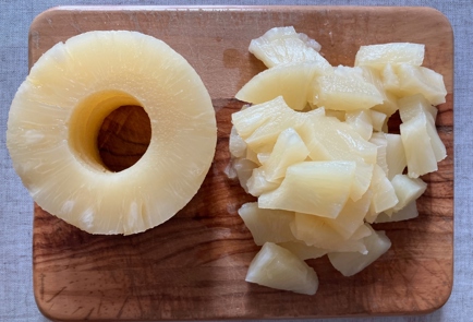 Фото шага рецепта Пирог с ананасами на рисовой муке 176110 шаг 5  