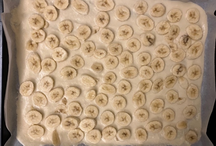 Фото шага рецепта Пирог с киви и персиками 176163 шаг 10  