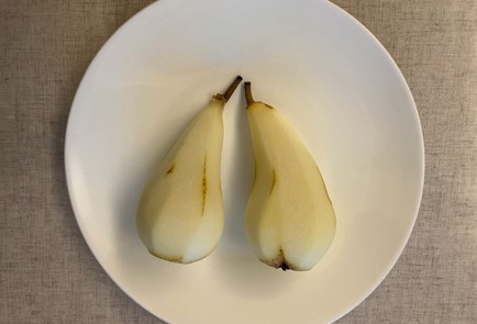Фото шага рецепта Пирог с персиками и грушами 186581 шаг 1  