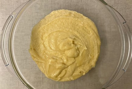 Фото шага рецепта Пирог с персиками и грушами 186581 шаг 7  