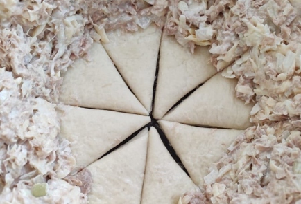 Фото шага рецепта Пирог с тунцом и сыром 173387 шаг 12  