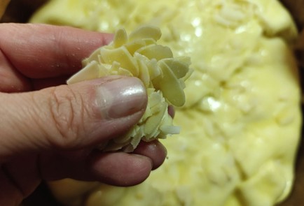 Фото шага рецепта Пирог с творогом и грушами 190864 шаг 15  