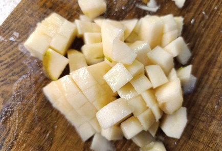 Фото шага рецепта Пирог с творогом и грушами 190864 шаг 9  