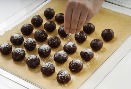 Фото шага рецепта Постное шоколадное печенье без выпечки 173311 шаг 8  