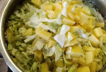 Фото шага рецепта Постные щи с молодым горошком 190874 шаг 10  