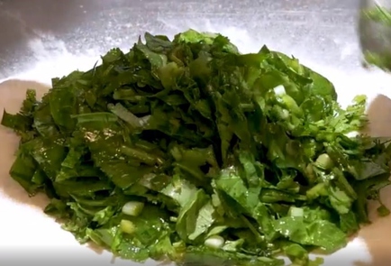 Фото шага рецепта Постное хачапури со шпинатом и зеленью 140802 шаг 8  