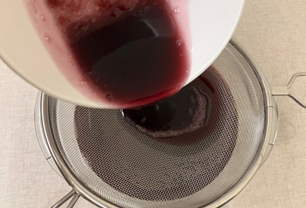 Фото шага рецепта Пряное желе с ежевикой и виноградом 175348 шаг 9  