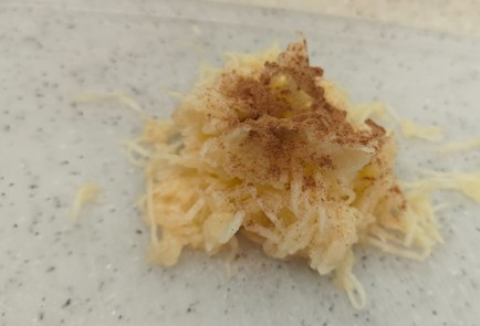 Фото шага рецепта Пышные панкейки с яблоком и корицей 190914 шаг 9  