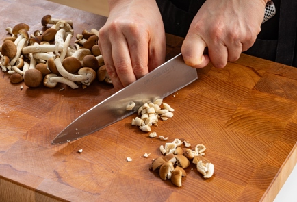 Фото шага рецепта Ризотто из перловки с грибами 175702 шаг 4  
