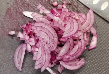Фото шага рецепта Розовый салат из квашеной капусты с горчичным маслом 152869 шаг 8  