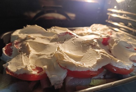 Фото шага рецепта Рыба пофранцузски с помидорами 190873 шаг 15  