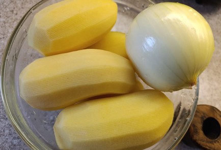 Фото шага рецепта Рыба пофранцузски с помидорами 190873 шаг 2  