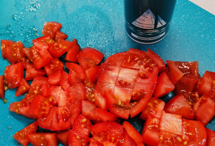 Фото шага рецепта Салат из помидоров и брокколи с бурратой 151971 шаг 1  