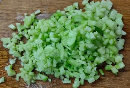 Фото шага рецепта Салат с крабовыми палочками рисом и кукурузой 175138 шаг 7  