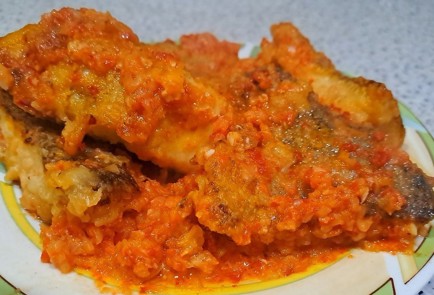 Фото шага рецепта Щука на сковороде с острым и сладким перцем 190840 шаг 12  