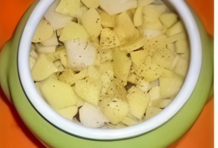 Фото шага рецепта Сердечки в горшочках 52524 шаг 2