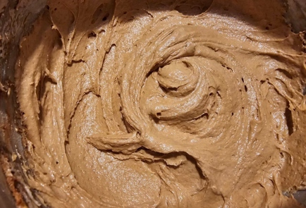 Фото шага рецепта Шоколадный кекс с кедровыми орехами 174817 шаг 5  