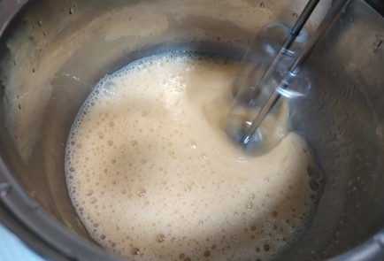 Фото шага рецепта Сладкая запеканка из гречки с бананом 190735 шаг 2