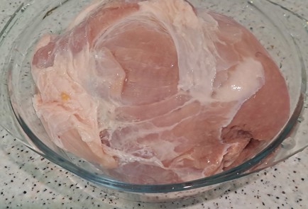 Фото шага рецепта Сочная свиная лопатка в духовке 186611 шаг 1  