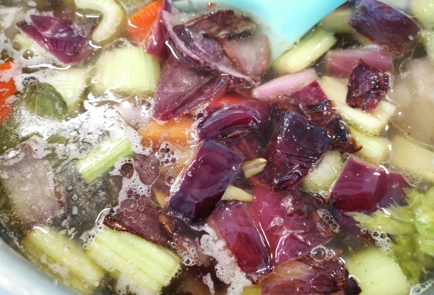 Фото шага рецепта Суп из говядины и квашеной капусты 176221 шаг 8  