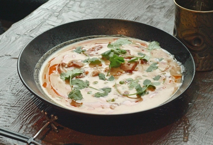 Фото шага рецепта Суп с курицей тандури и кокосовыми сливками 175628 шаг 10  