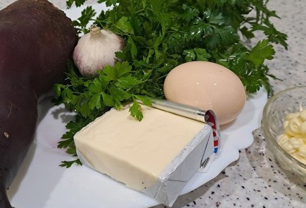 Фото шага рецепта Свекла с куриным яйцом плавленым сыром и майонезом 190622 шаг 1
