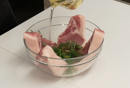 Как приготовить Мясо гармошка в духовке из свинины с помидорами и сыром рецепт пошагово