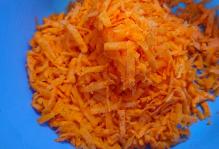 Фото шага рецепта Свинина с капустой морковью и помидорами в духовке 186409 шаг 6  