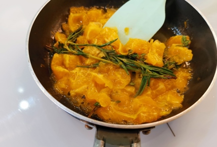 Фото шага рецепта Сыр бри с мандариновым чатни 175657 шаг 10  