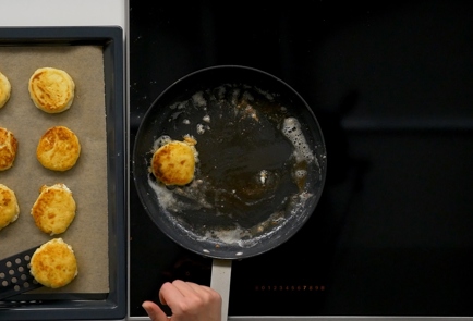 Творожное печенье – простой рецепт выпечки с творогом и сметаной