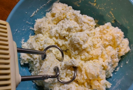 Фото шага рецепта Сырники в сливочнойогуртовой заливке в духовке 175939 шаг 7  
