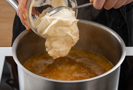 Фото шага рецепта Сырный суп с курицей 175464 шаг 9  