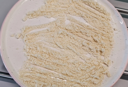 Фото шага рецепта Сытная закуска из кабачков с сырночесночным соусом 151358 шаг 10  