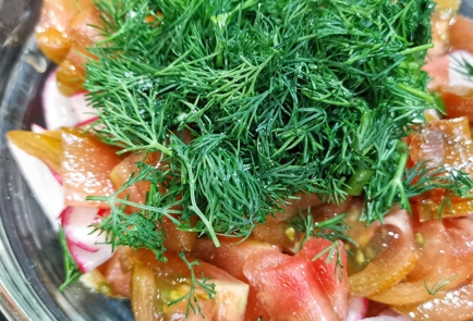 Фото шага рецепта Сытный деревенский салат со сметаной 152330 шаг 4  