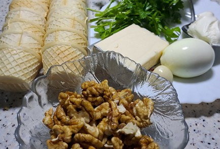 Фото шага рецепта Тарталетки с плавленым сыром и грецкими орехами 190819 шаг 1  