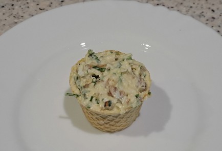 Фото шага рецепта Тарталетки с плавленым сыром и грецкими орехами 190819 шаг 10  