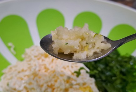 Фото шага рецепта Тарталетки с плавленым сыром и грецкими орехами 190819 шаг 6  