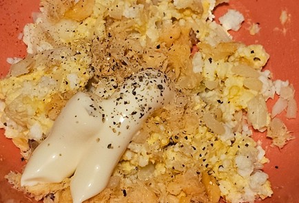 Фото шага рецепта Тарталетки с рыбной начинкой 190855 шаг 8  