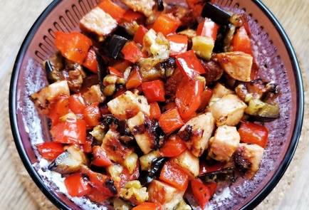 Фото шага рецепта Теплый овощной салат с ветчиной 152334 шаг 5  